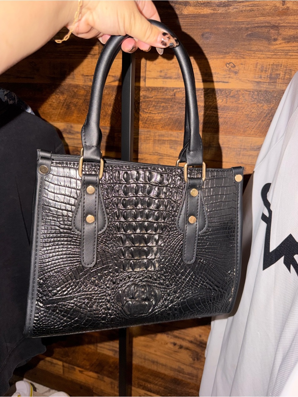 Textured handbag